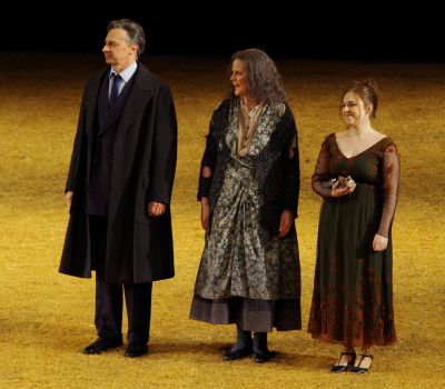 Wotan (Greer Grimsley), Erda (Maria Radner), Waldvogel (Cristina Toledo)
"Siegfried", Liceu, Barcelona,  13/03/2015
Keywords: Wotan, Greer Grimsley, Erda, Maria Radner, Waldvogel, Cristina Toledo